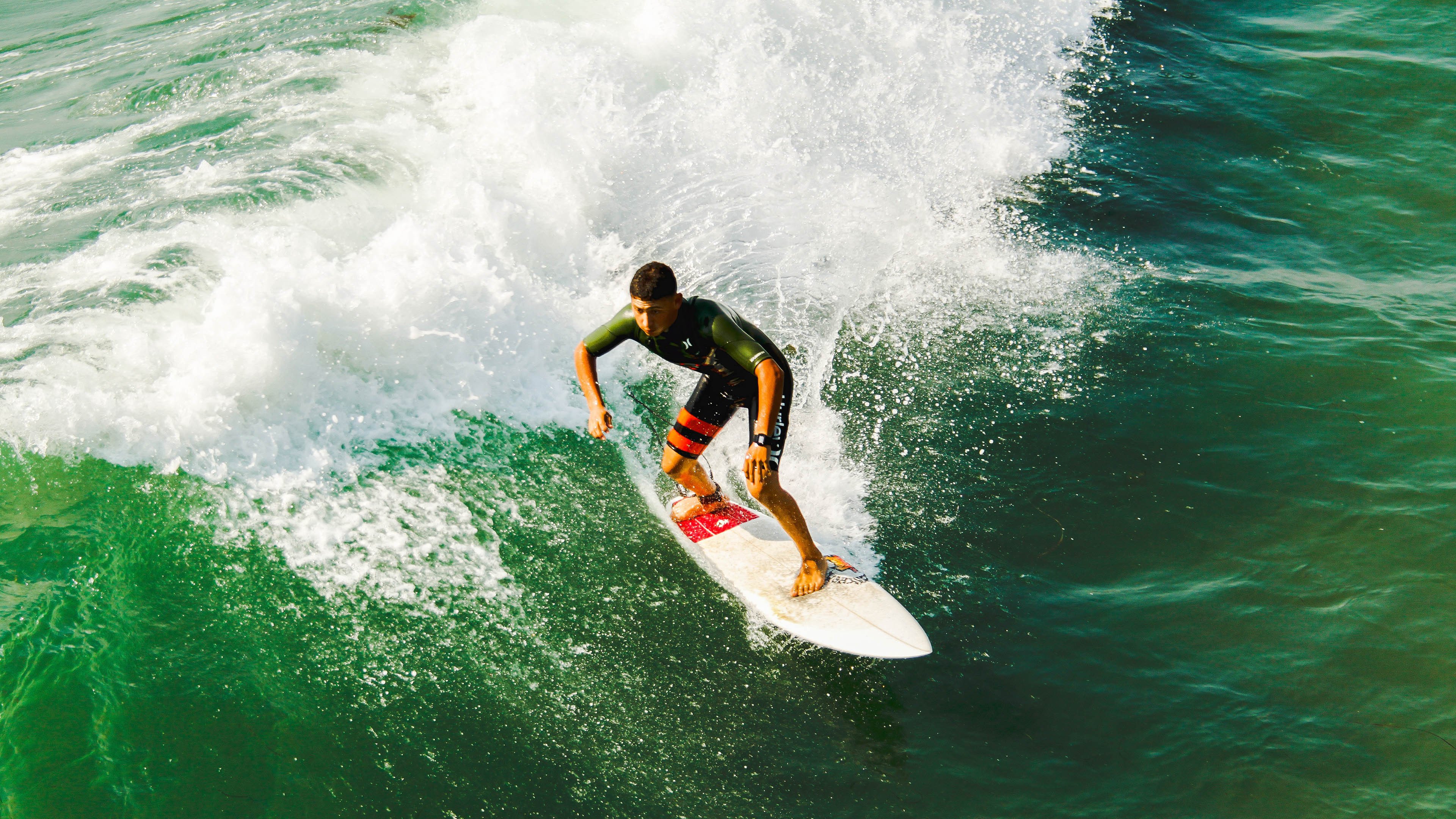 世界杯后：插画师创作“32队小动物拟人形象” 赢得儿童市场青睐